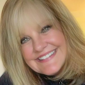 Meet your Posher, Rhonda